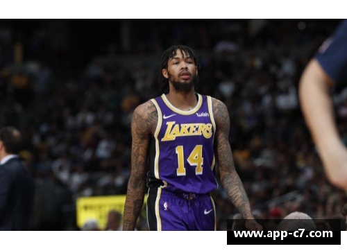 莺歌 NBA：他是谁？